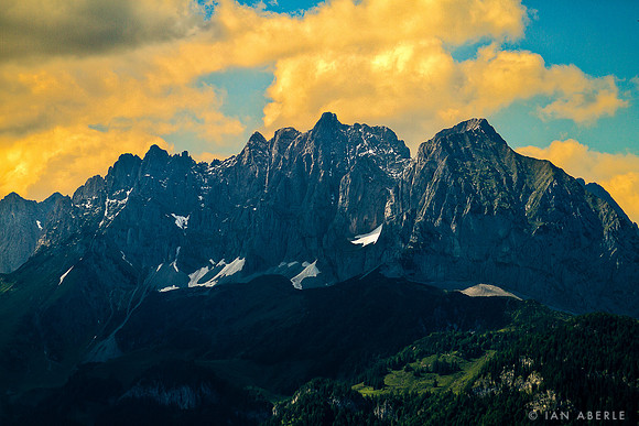 Clouds over the Kaiser