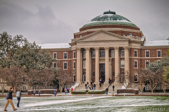 First_Snow_of_2014_at_SMU-3189_90_91