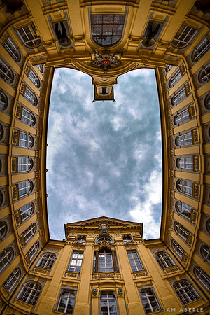 The Heavens Above Altes Landhaus Innsbruck